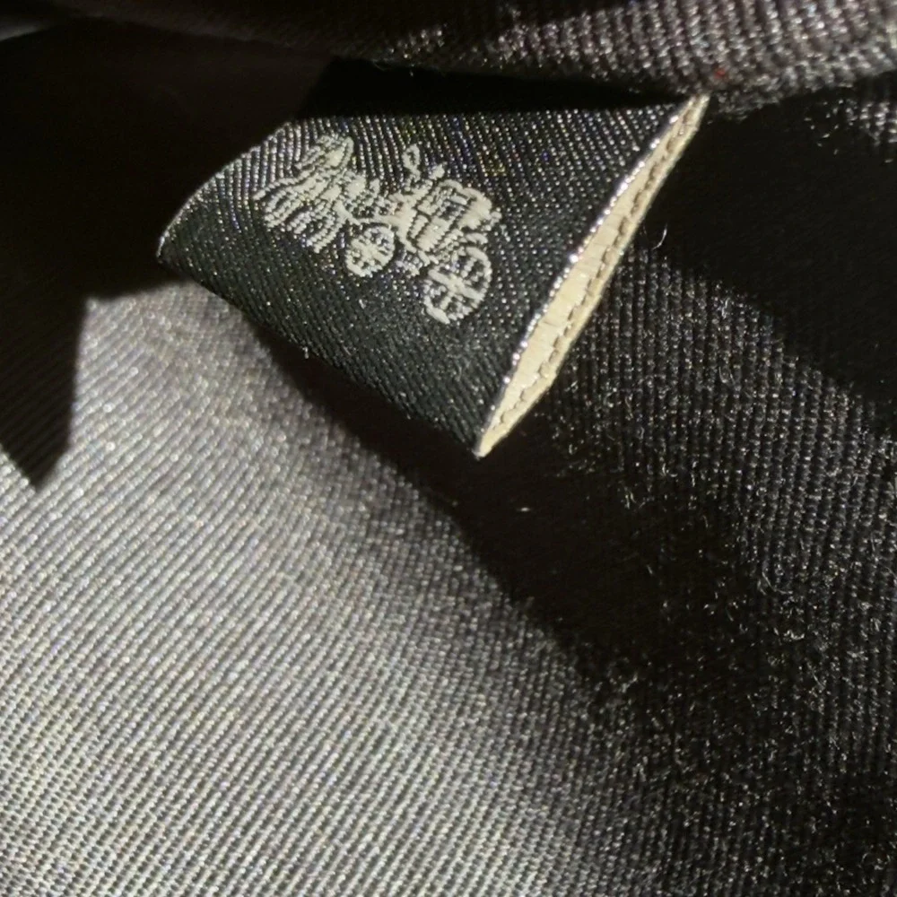 Coach signature logo